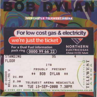 BobDylan2000-09-19NewcastleArenaUK (3).jpg